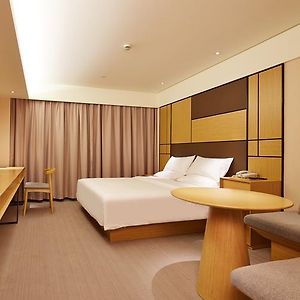 Standard Room with 1 Single Bed